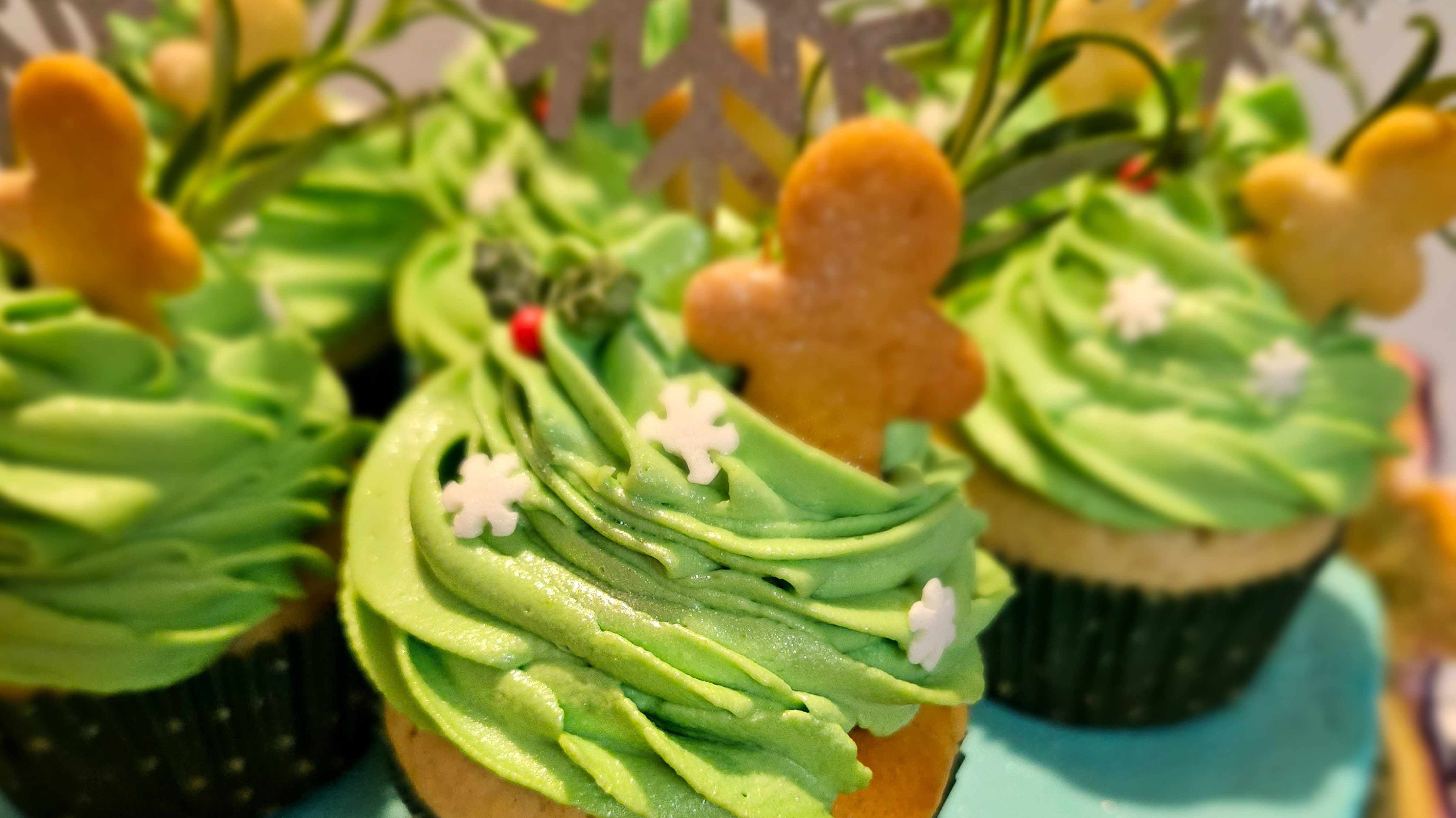 Festive Bakes Winner 'Lemon Cupcakes'