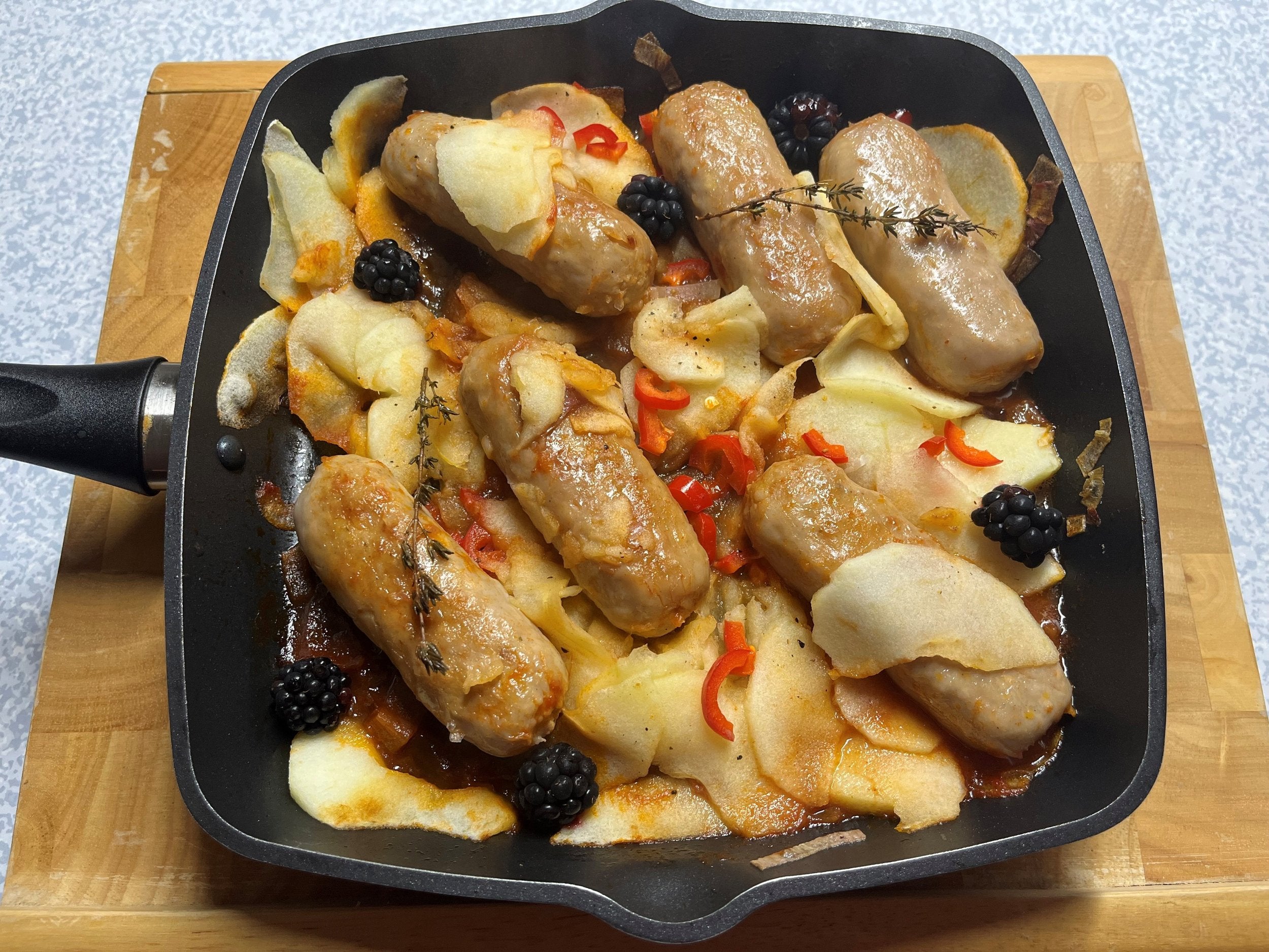 blackberry & apple sausage supper