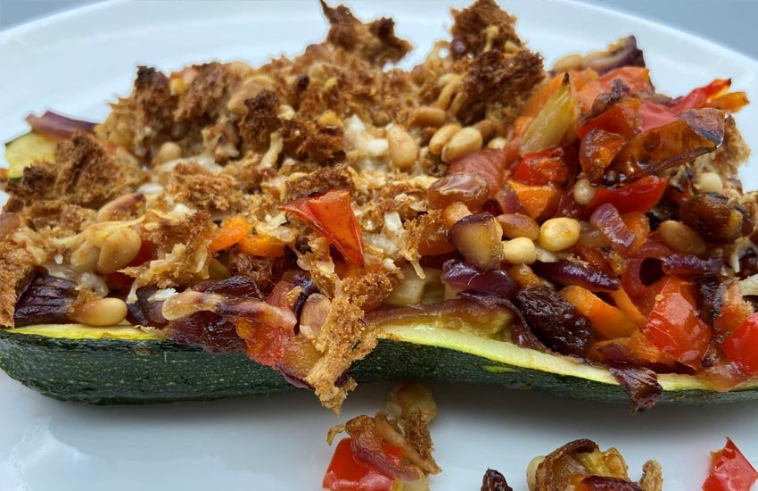 stuffed courgette – spiced