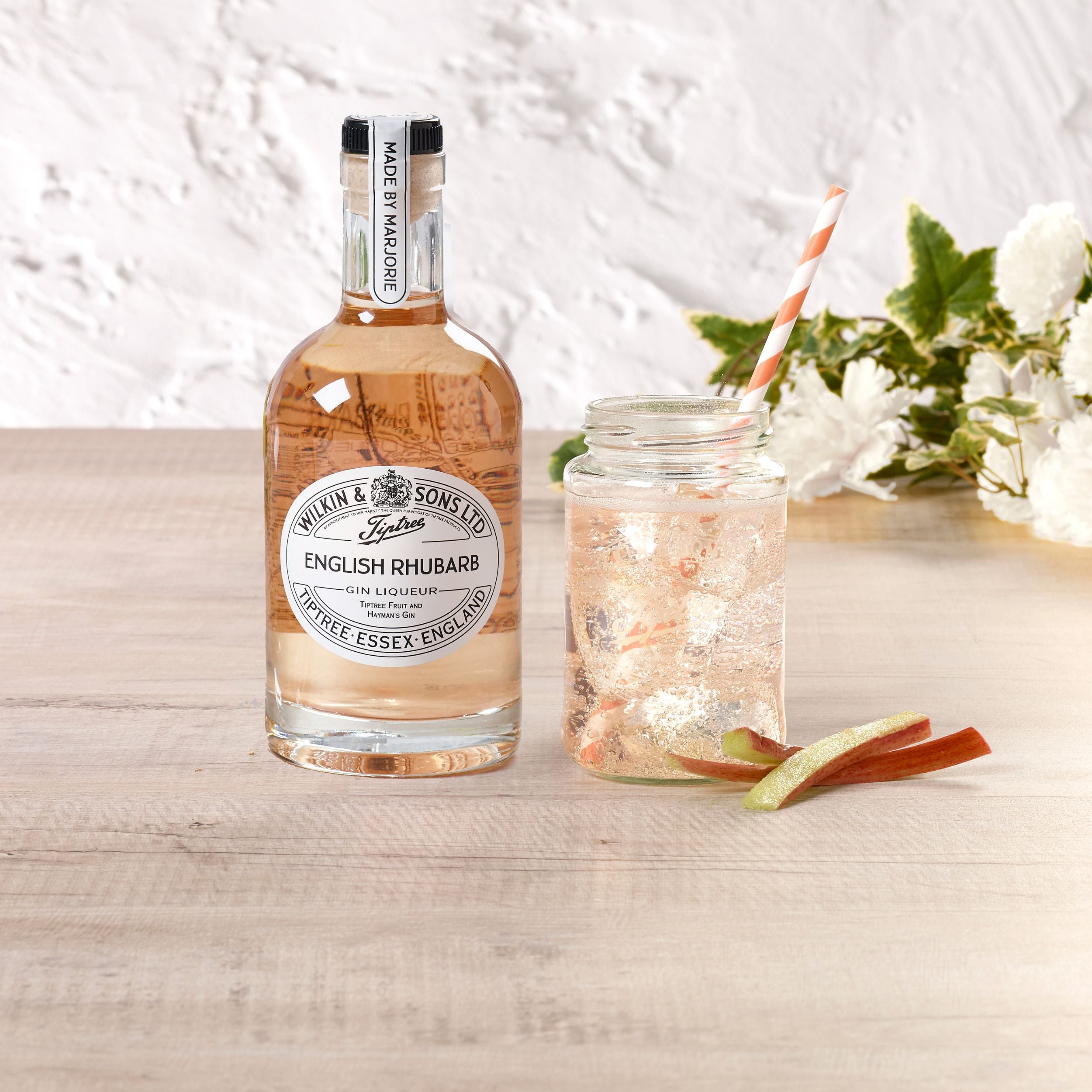 Rhubarb and Ginger Cocktail