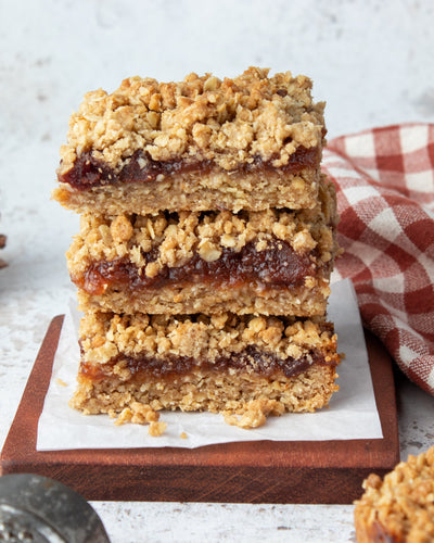 Spiced Autumn Quince Crumble Bars